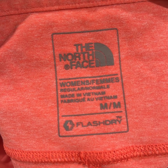 North Face Women's FlashDry Leggings Pants Cropped Capri Size Medium - Picture 5 of 6